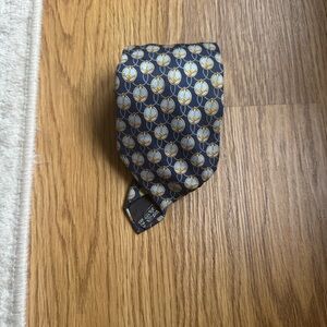 Burberry Navy and Gold Patterned Tie anchor